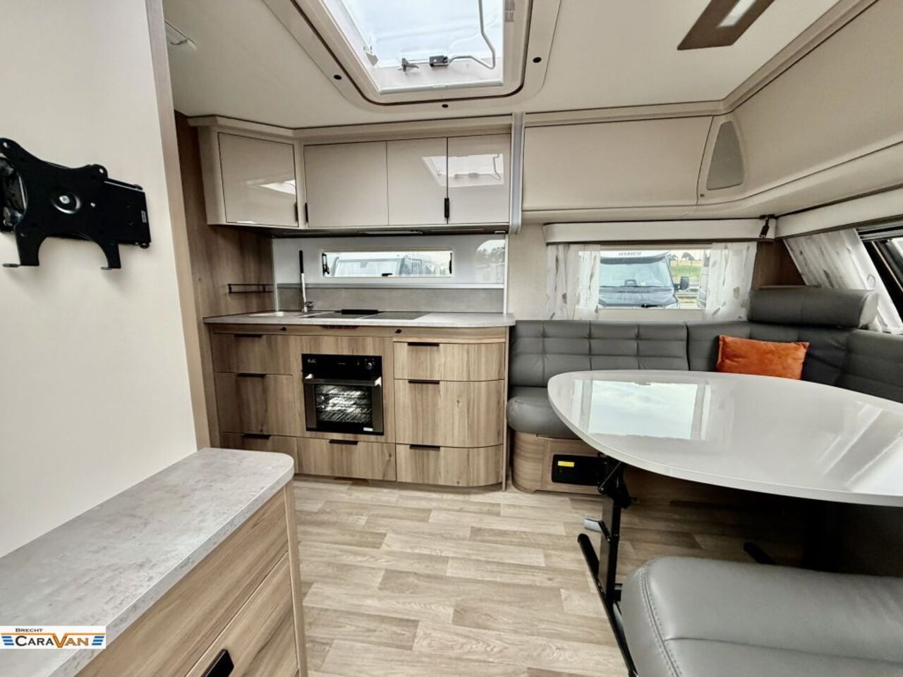 KABE 780 DGLE B10 Queensbett Ansicht 6 für Fahrzeugdetailseite