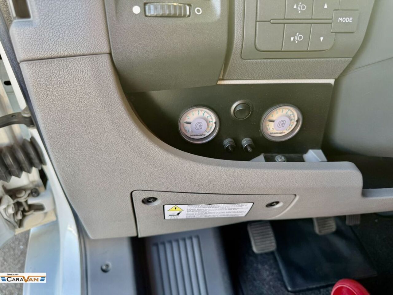 BÜRSTNER A 576 Markise AHK,TV Ansicht 3 für Fahrzeugdetailseite