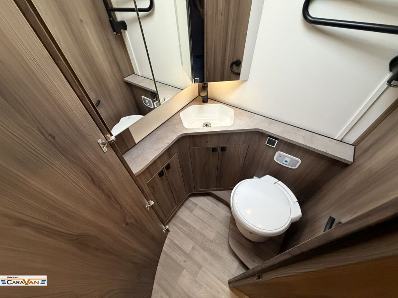 KABE i810 LGB TRAQ Hinterrad-Antrieb Ansicht 11 für Fahrzeugdetailseite