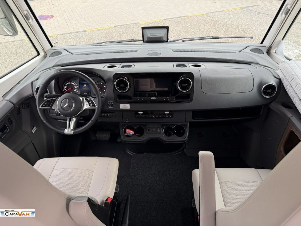KABE i810 LGB TRAQ Hinterrad-Antrieb Ansicht 5 für Fahrzeugdetailseite