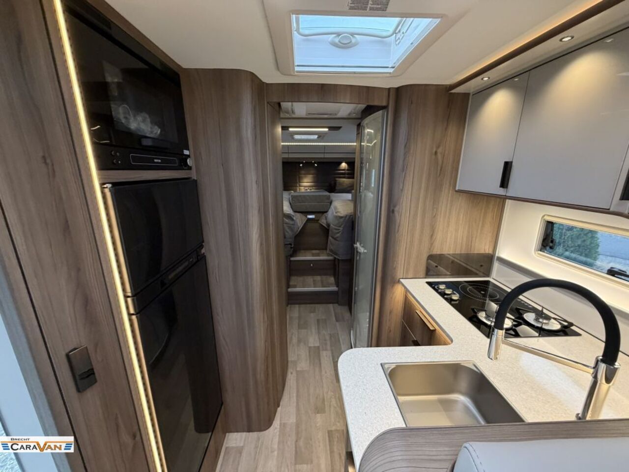 KABE i810 LGB TRAQ Hinterrad-Antrieb Ansicht 9 für Fahrzeugdetailseite