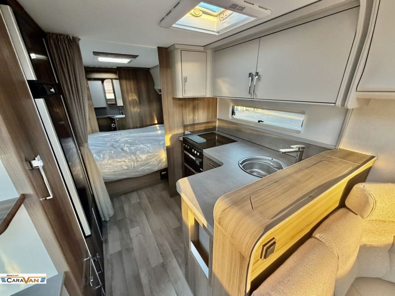 KABE 740 CTDL E8 Roadshowschnäppchen Ansicht 4 für Fahrzeugdetailseite