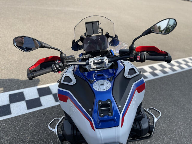 BMW R 1300 GS Adventure Trophy 3 Pakete Höhenregelung Ansicht 14 für Fahrzeugdetailseite