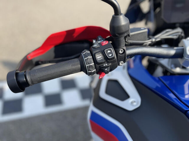 BMW R 1300 GS Adventure Trophy 3 Pakete Höhenregelung Ansicht 15 für Fahrzeugdetailseite