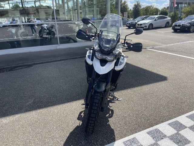 TRIUMPH Tiger Ansicht 3 für Fahrzeugdetailseite