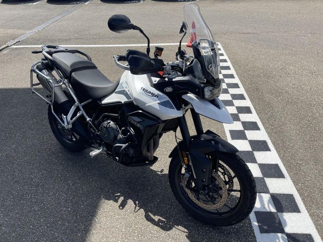 TRIUMPH Tiger Ansicht 4 für Fahrzeugdetailseite