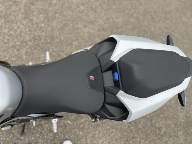 BMW M 1000 R M Competition Paket Soziuspaket Ansicht 13 für Fahrzeugdetailseite