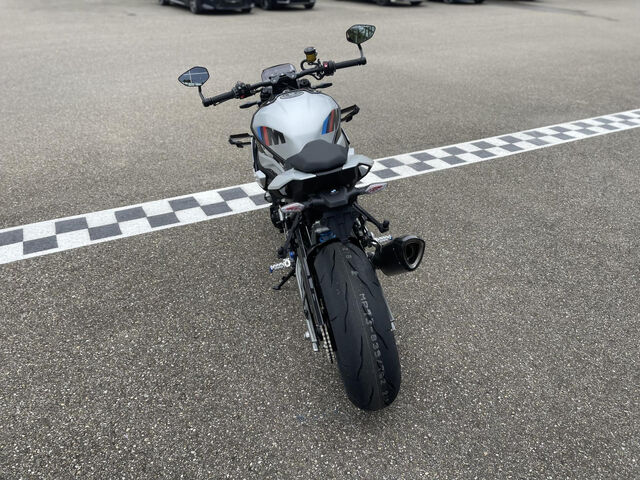 BMW M 1000 R M Competition Paket Soziuspaket Ansicht 7 für Fahrzeugdetailseite