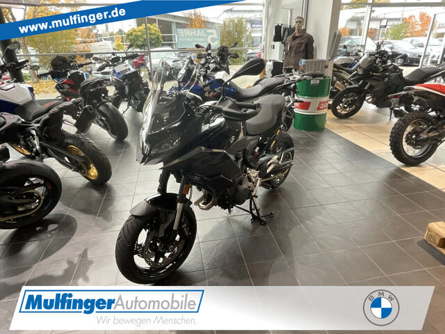 BMW F 900 XR Triple Black 2 Pakete M Endurance Kette R Vorschau für Listenansicht