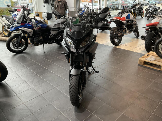 BMW F 900 XR Triple Black 2 Pakete M Endurance Kette R Ansicht 3 für Fahrzeugdetailseite