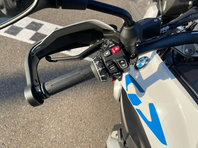 BMW R 1300 GS Light-White 4 Pakete Höhenrege. Ansicht 9 für Fahrzeugdetailseite