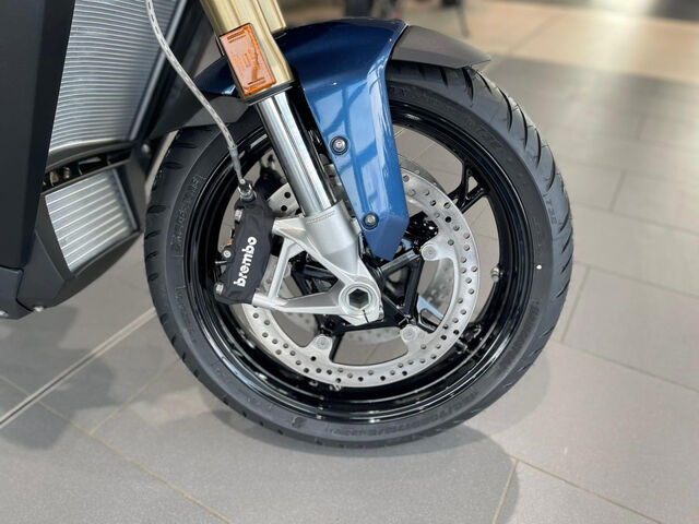 BMW S 1000 XR Style Sort 2 Pakete Zusatzscheinwerfer R Ansicht 14 für Fahrzeugdetailseite