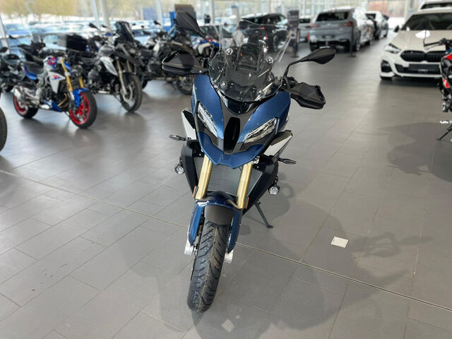 BMW S 1000 XR Style Sort 2 Pakete Zusatzscheinwerfer R Ansicht 8 für Fahrzeugdetailseite