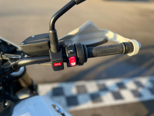 BMW R 12 G/S Light-White Enduro-Paket Pro Headlight Pr Ansicht 10 für Fahrzeugdetailseite