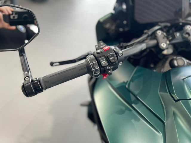 BMW M 1000 XR Aurelius green M Competition Paket Carbo Ansicht 10 für Fahrzeugdetailseite