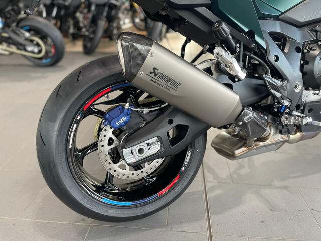 BMW M 1000 XR Aurelius green M Competition Paket Carbo Ansicht 15 für Fahrzeugdetailseite