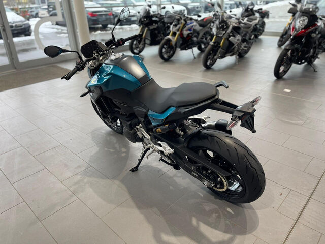 BMW F 900 R Snapper Rocks 2 Pakete Headlight Pro M End Ansicht 4 für Fahrzeugdetailseite
