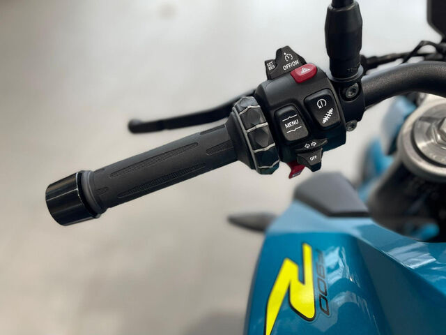 BMW F 900 R Snapper Rocks 2 Pakete Headlight Pro M End Ansicht 9 für Fahrzeugdetailseite