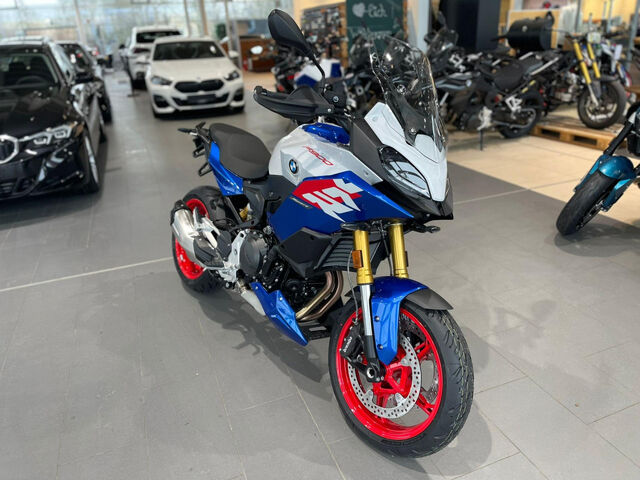 BMW F 900 XR Style Sport 2 Pakete M Endurance Kette RD Ansicht 2 für Fahrzeugdetailseite