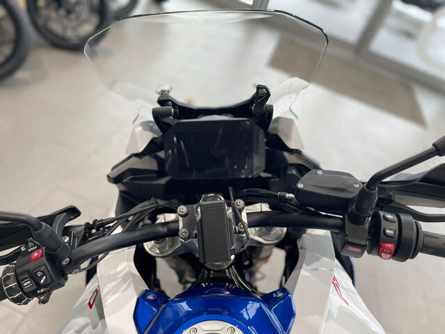 BMW F 900 XR Style Sport 2 Pakete M Endurance Kette RD Ansicht 9 für Fahrzeugdetailseite