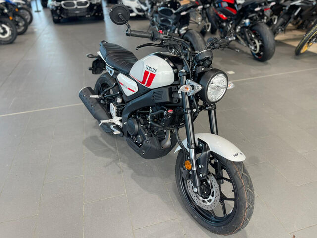 YAMAHA XSR 125 Ansicht 2 für Fahrzeugdetailseite