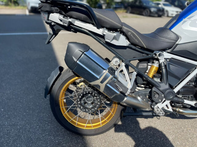 BMW R1250GS Ansicht 9 für Fahrzeugdetailseite