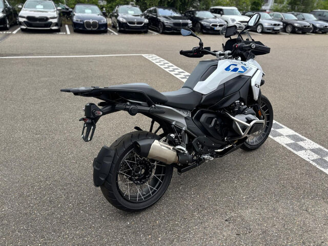 BMW R 1300 GS 5 Pakete AdaptiveFahrzeughöhenregelung Ansicht 4 für Fahrzeugdetailseite