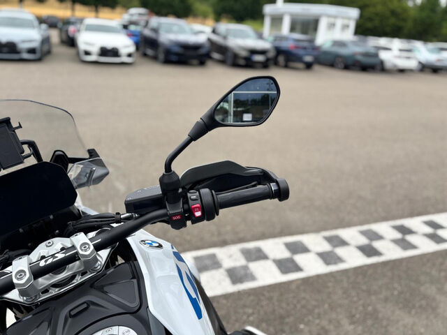 BMW R 1300 GS 5 Pakete AdaptiveFahrzeughöhenregelung Ansicht 8 für Fahrzeugdetailseite