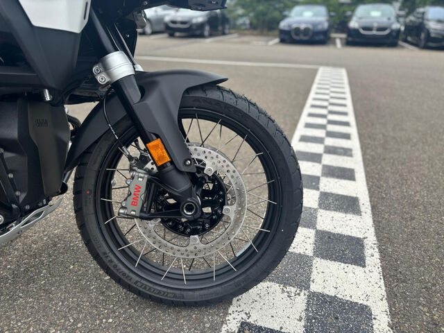BMW R 1300 GS Adventure Triple Black sofort verfügbar Ansicht 12 für Fahrzeugdetailseite