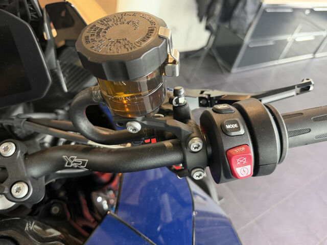 BMW M 1000 XR M Competition + Carbon Paket Ansicht 13 für Fahrzeugdetailseite