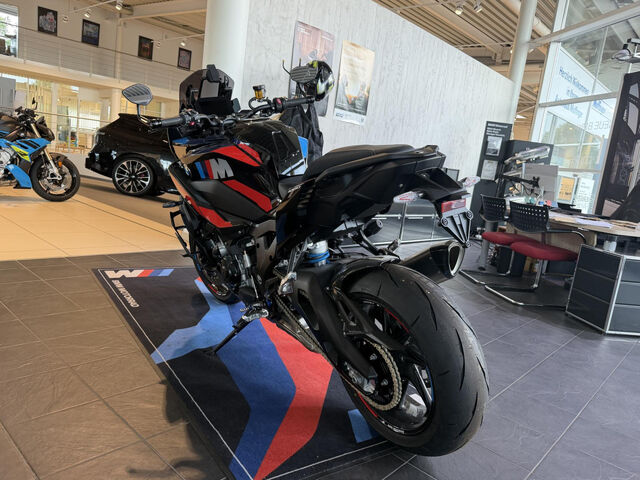 BMW M 1000 XR M Competition + Carbon Paket Ansicht 7 für Fahrzeugdetailseite