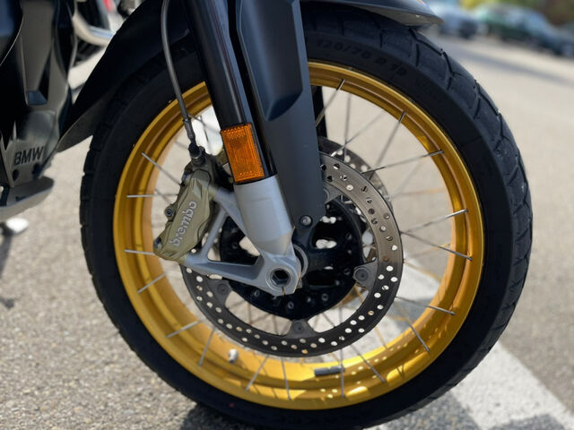 BMW R1250GS Ansicht 12 für Fahrzeugdetailseite