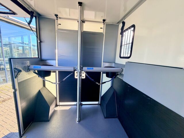RENAULT Master Pferdetransporter MSG Ansicht 15 für Fahrzeugdetailseite