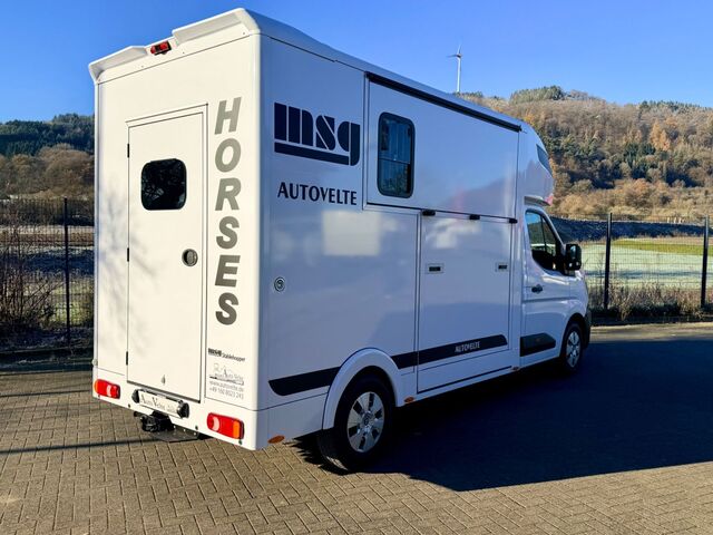 RENAULT Master Pferdetransporter MSG Ansicht 3 für Fahrzeugdetailseite