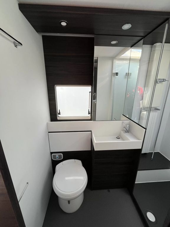 ADRIA 644 DP - mit TOP Ausstattung Ansicht 25 für Fahrzeugdetailseite