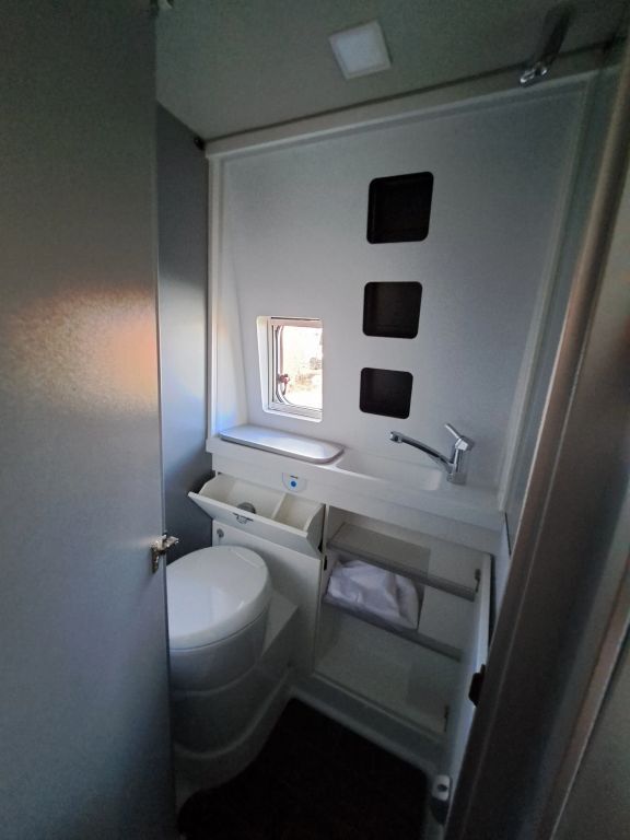 WEINSBERG 600 MQ - mit Aufstelldach Ansicht 17 für Fahrzeugdetailseite