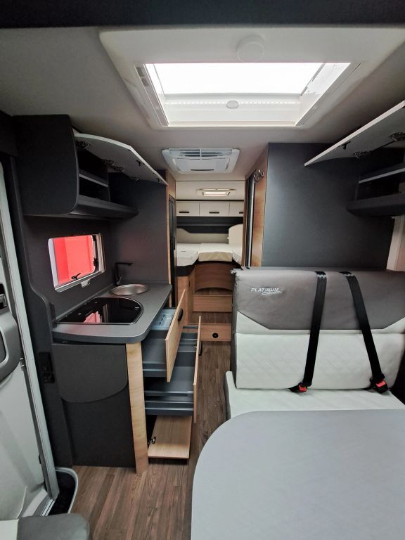 KNAUS 650 MEG Platinum Selection Ansicht 14 für Fahrzeugdetailseite