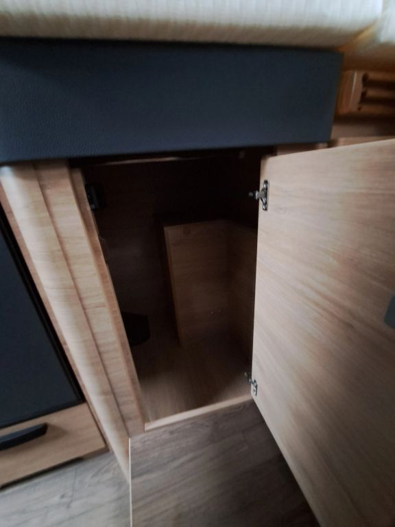 KNAUS 650 MEG Platinum Selection Ansicht 22 für Fahrzeugdetailseite