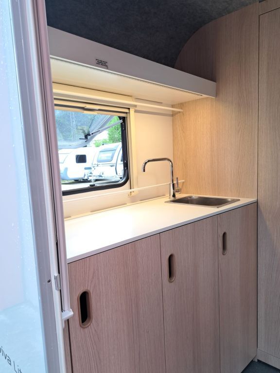 ADRIA Lite 300 LH Ansicht 7 für Fahrzeugdetailseite