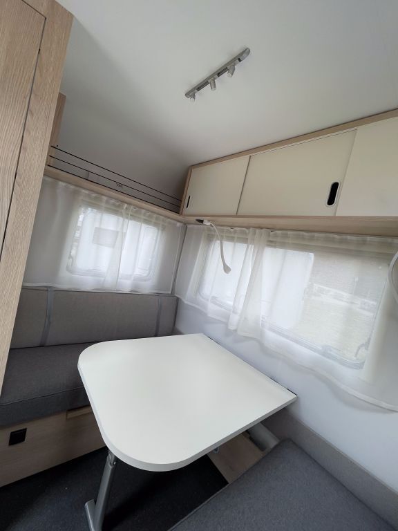 ADRIA 400 PS Ansicht 24 für Fahrzeugdetailseite