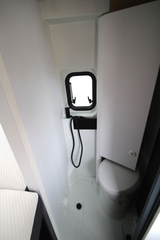 ADRIA 600 SLB - mit Einzelbetten Ansicht 20 für Fahrzeugdetailseite