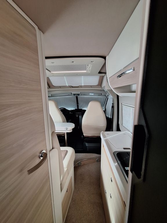 EURAMOBIL 595 HB -Jungwagen mit nur 6.594 km. Ansicht 10 für Fahrzeugdetailseite