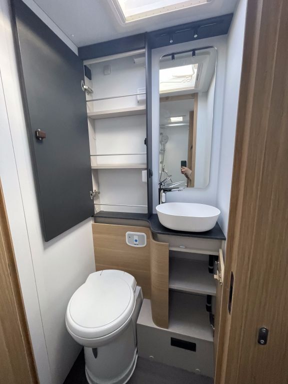 ADRIA Axess 650 DL Ansicht 22 für Fahrzeugdetailseite