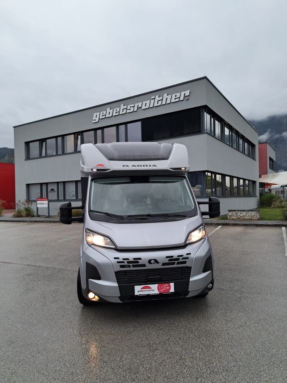 ADRIA 670 DL 60 Years -- AUTOMATIC -- Vorschau für Listenansicht
