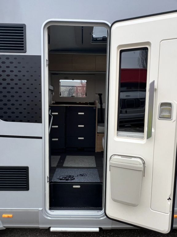 ADRIA 670 DL 60 Years -Abverkaufsstück Ansicht 13 für Fahrzeugdetailseite