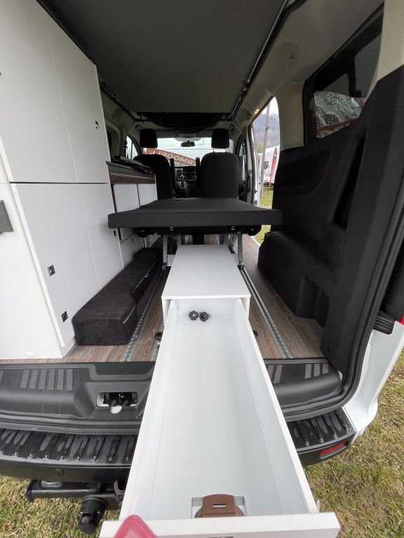 LAIKA Urban F 100 - Automatik- ABVERKAUF Ansicht 11 für Fahrzeugdetailseite
