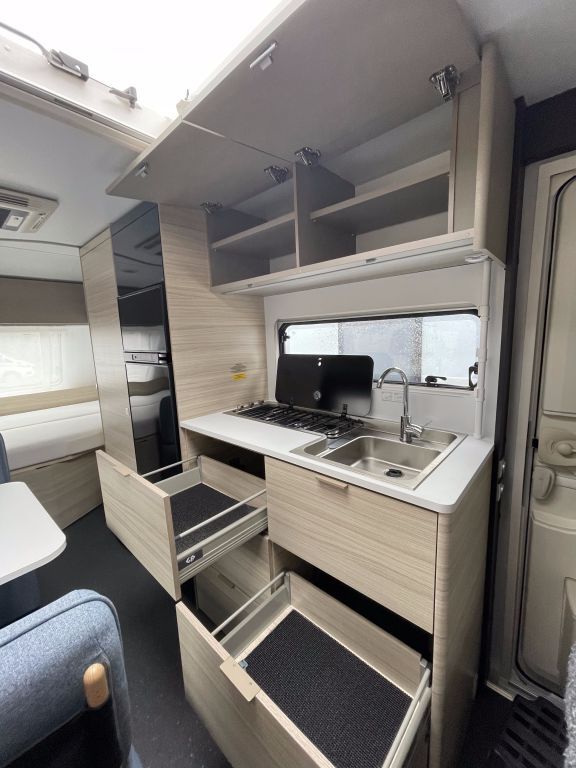 ADRIA 542 PK 3er Stockbett- Abverkauf Ansicht 10 für Fahrzeugdetailseite