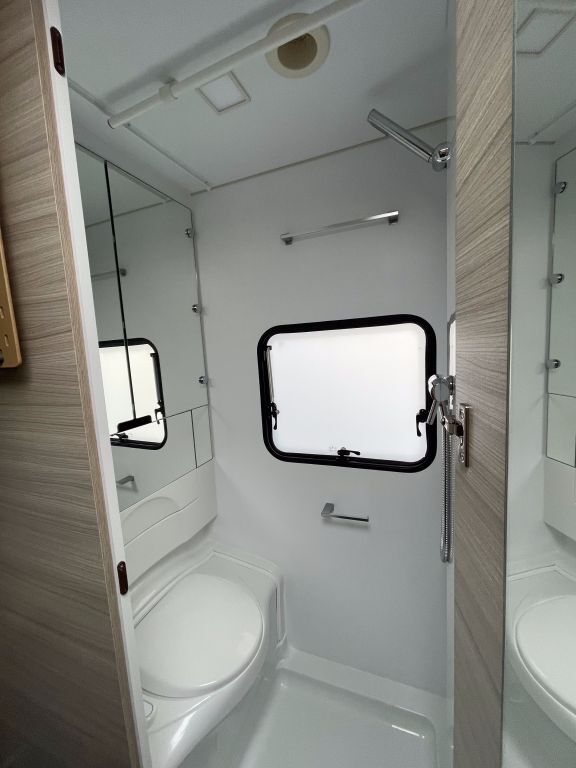 ADRIA 542 PK 3er Stockbett- Abverkauf Ansicht 19 für Fahrzeugdetailseite