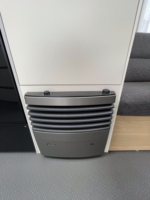 ADRIA 593 UP - Abverkauf- Doppelbett Ansicht 8 für Fahrzeugdetailseite