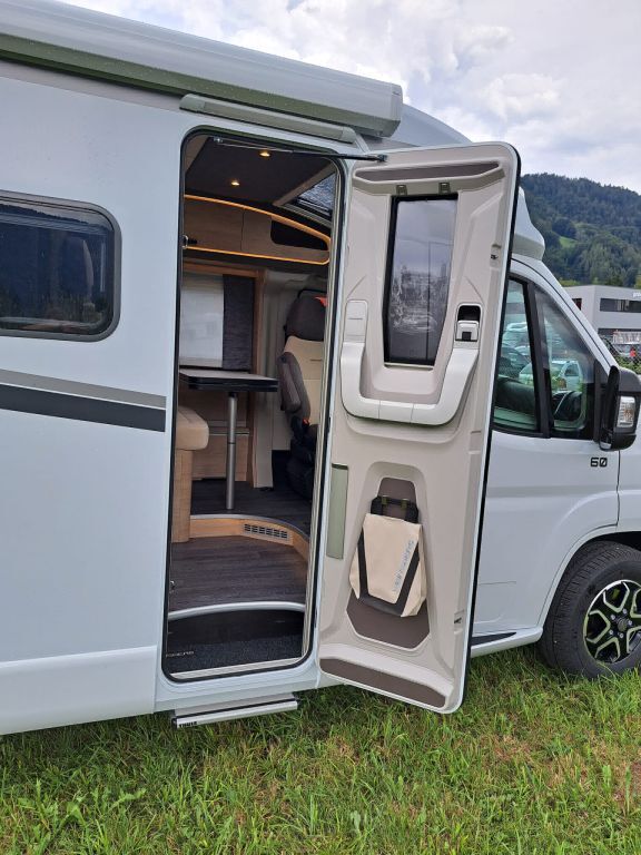 WEINSBERG 600 MEG EDITION [PEPPER] Ansicht 6 für Fahrzeugdetailseite